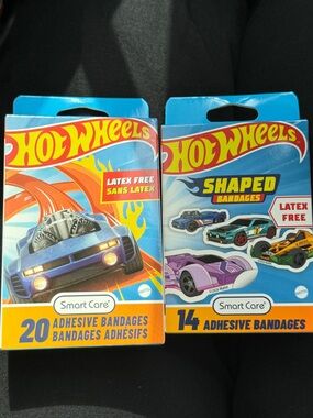 Hot Wheels Latex Free Bandages 2 Pack